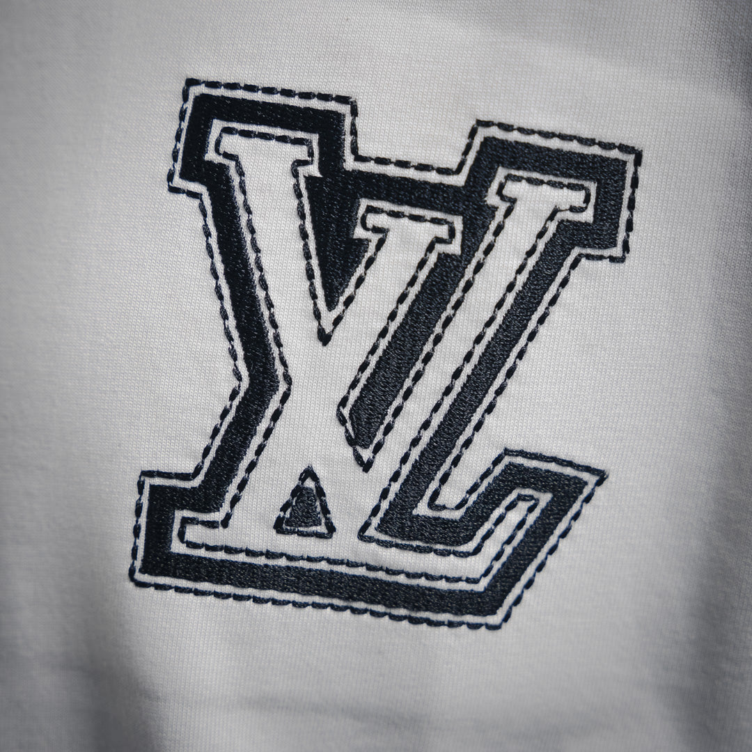 1V 25ss embroidered t-shirt