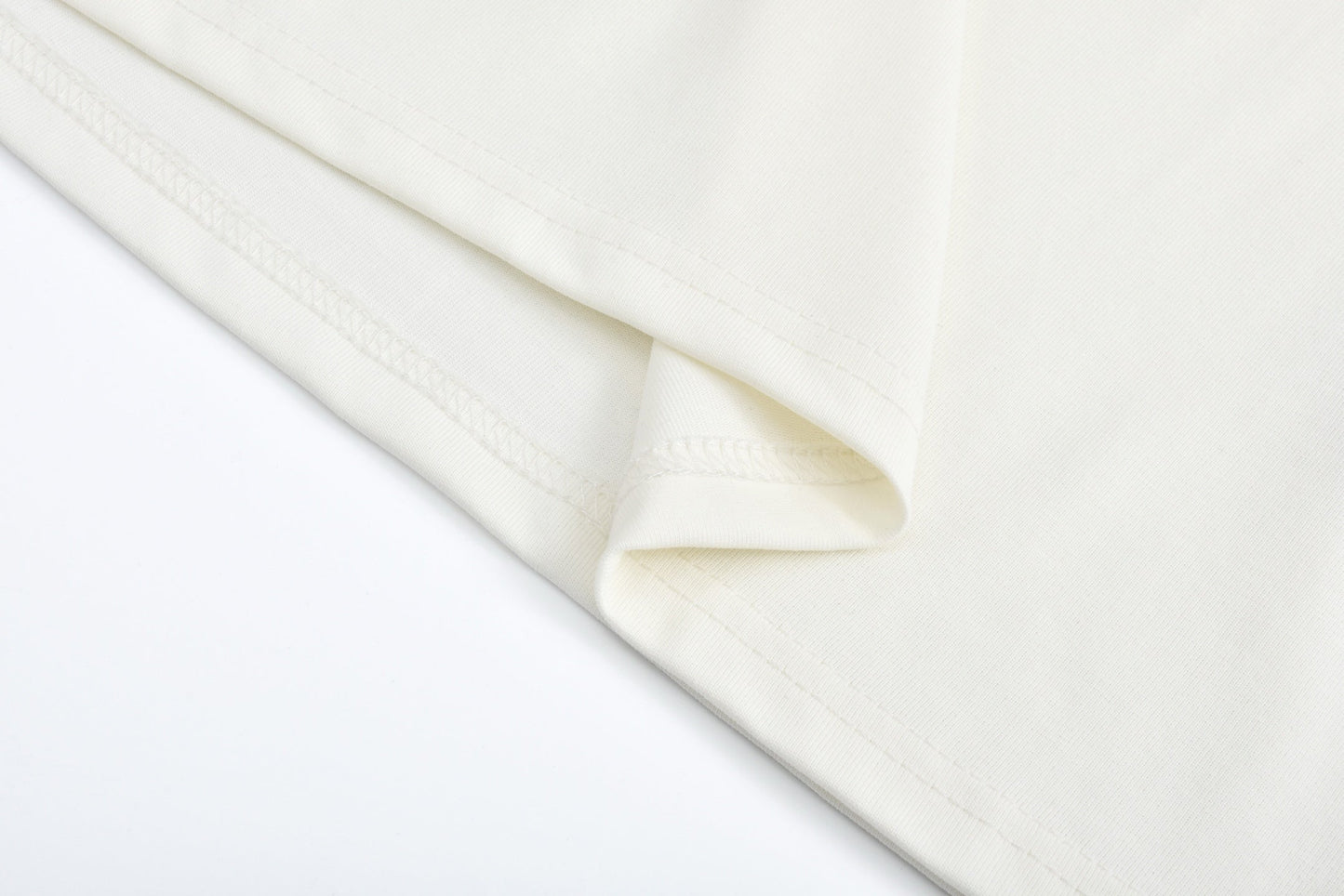 moncl 25ss embroidered t-shirt