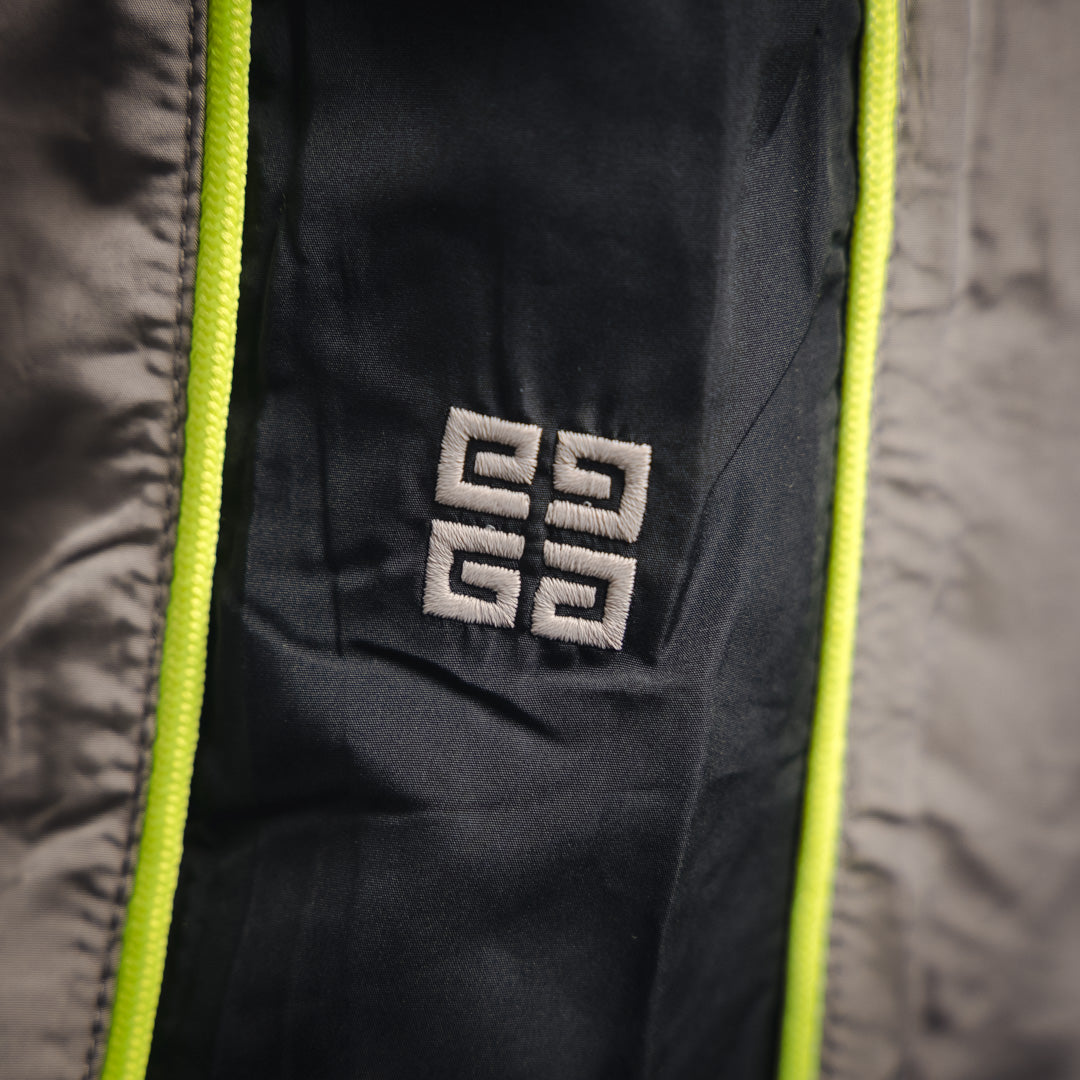 Given 25ss sweatpants