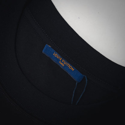 Louis 25ss embroidered t-shirt
