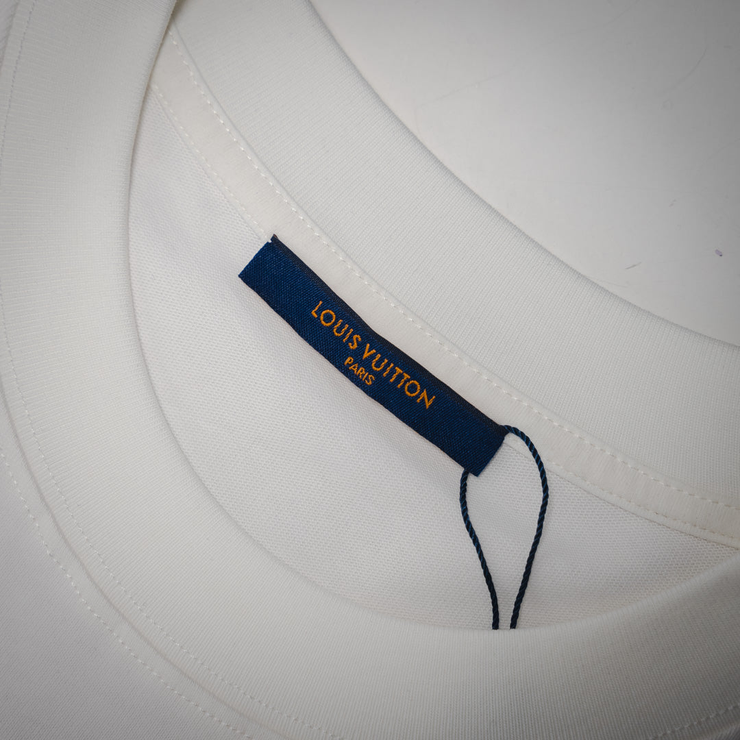 Louis 25ss embroidered t-shirt