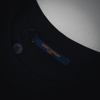 1V 25SS embossed t-shirt