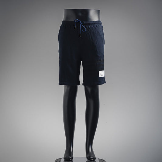 Thom short