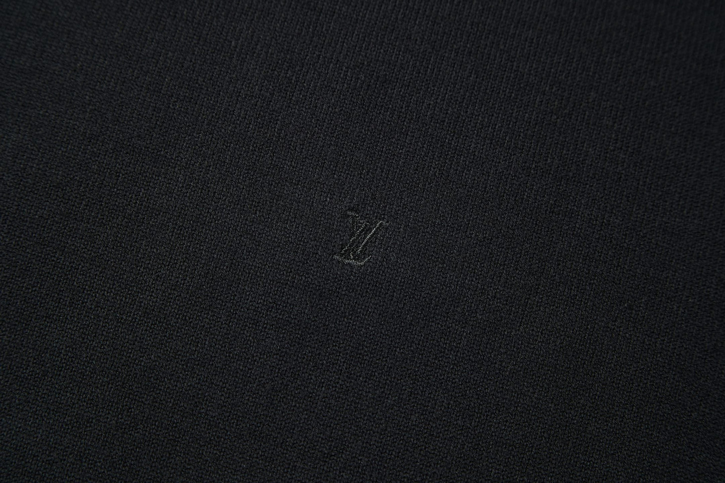 1V 25ss embroidered t-shirt