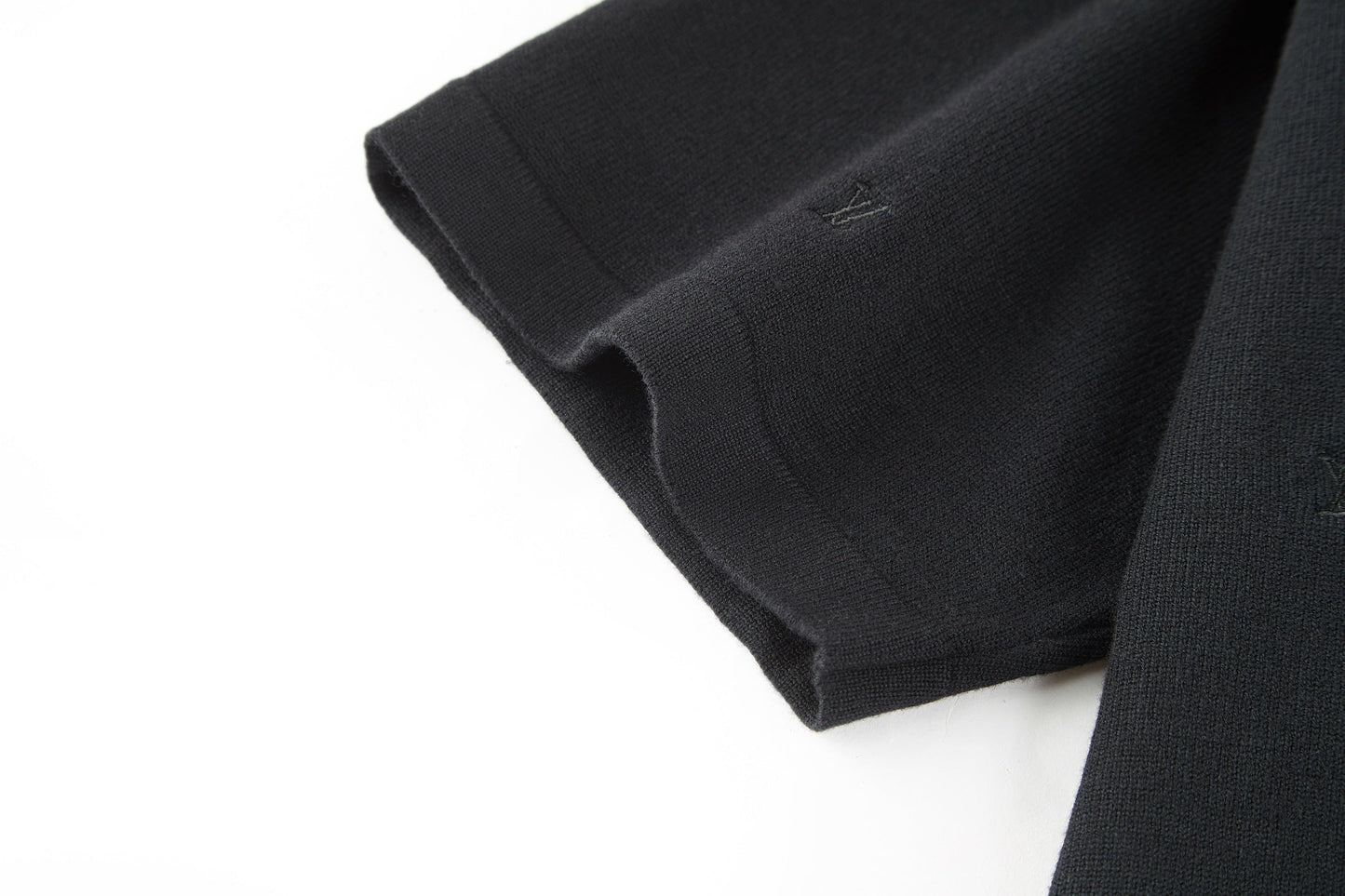 1V 25ss embroidered t-shirt