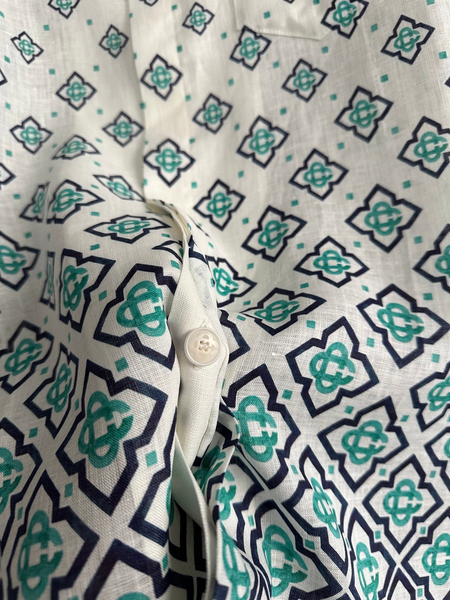Casablan linen shirt