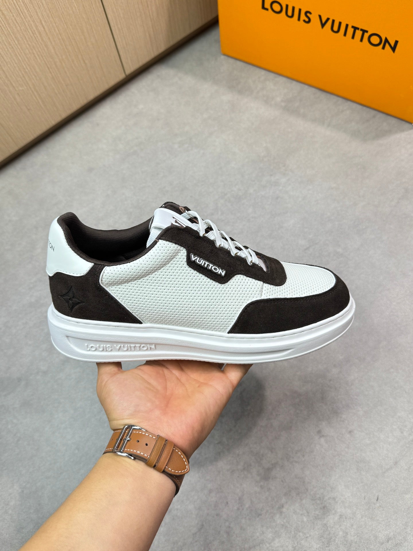 louis sneaker