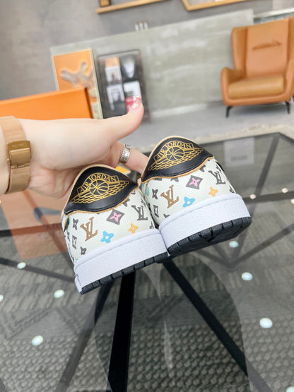 Louis sneakers