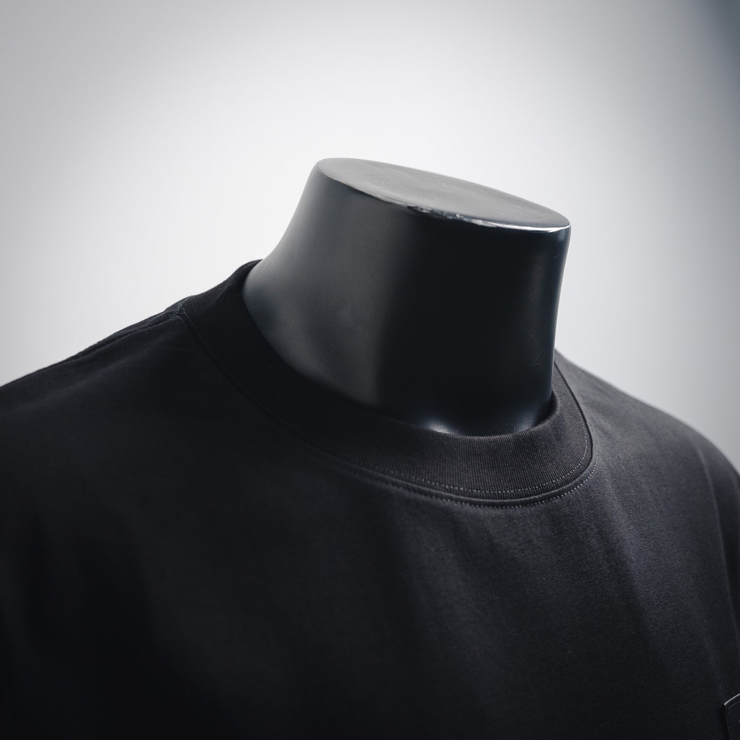 Loe 25ss packet t-shirt