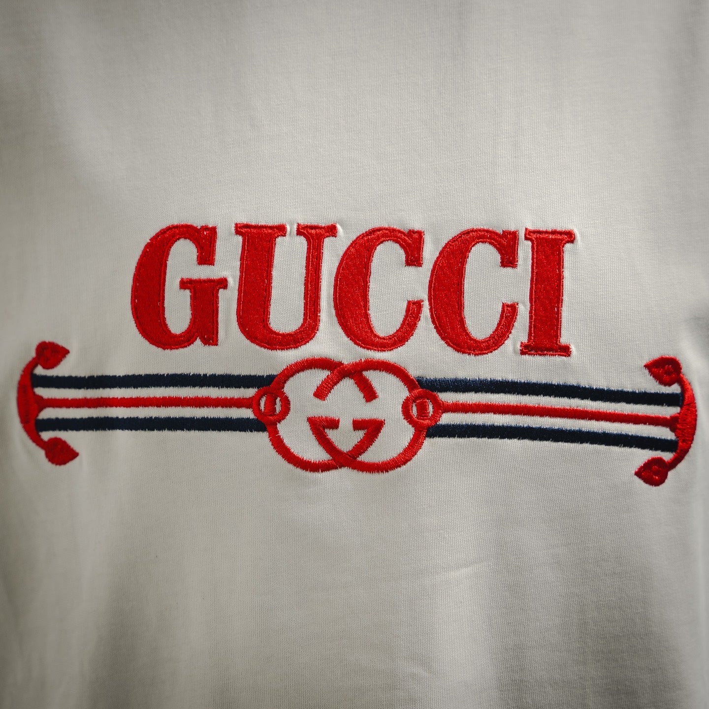 Guc 25ss embroidered t-shirt