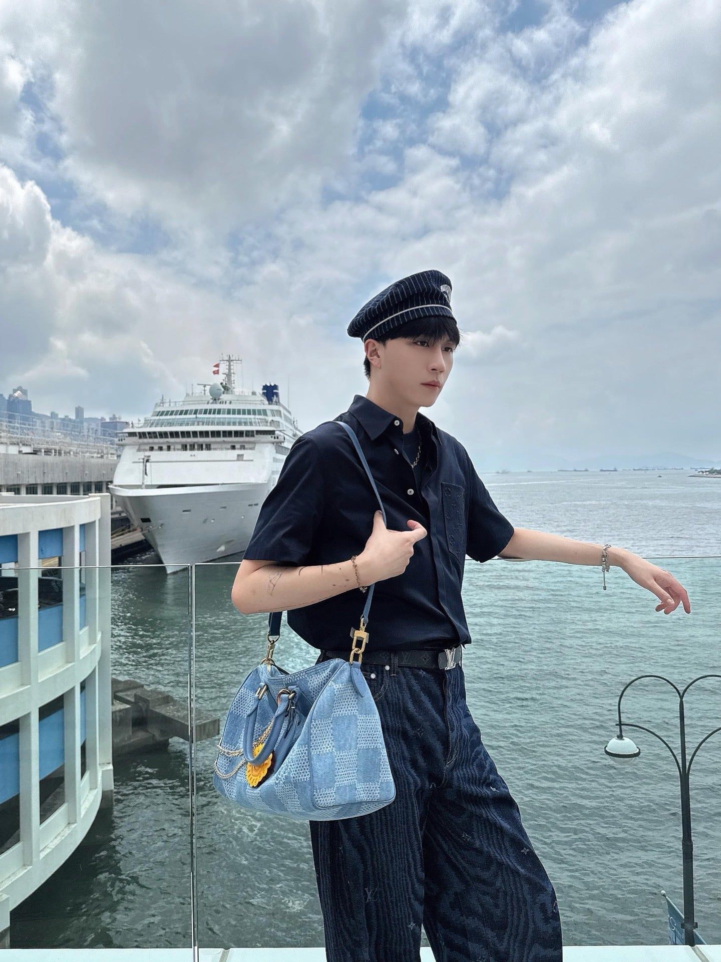 Louis 25ss embossed shirt