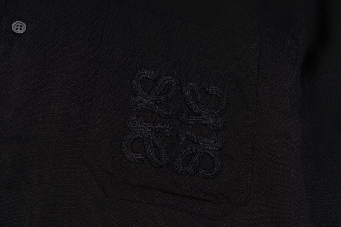 Loe 25ss anagram linen shirt