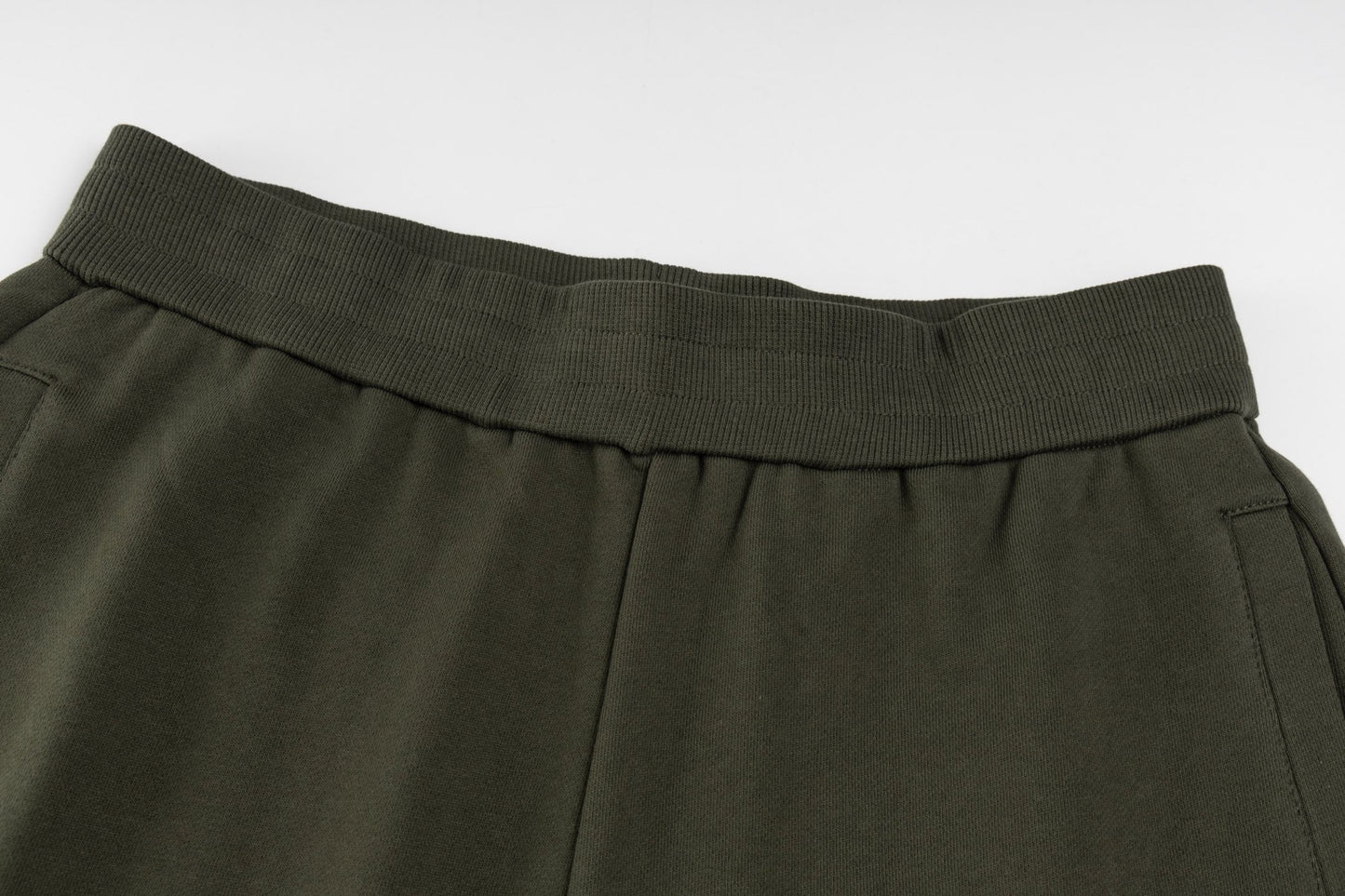 Monc 25ss embroidered short