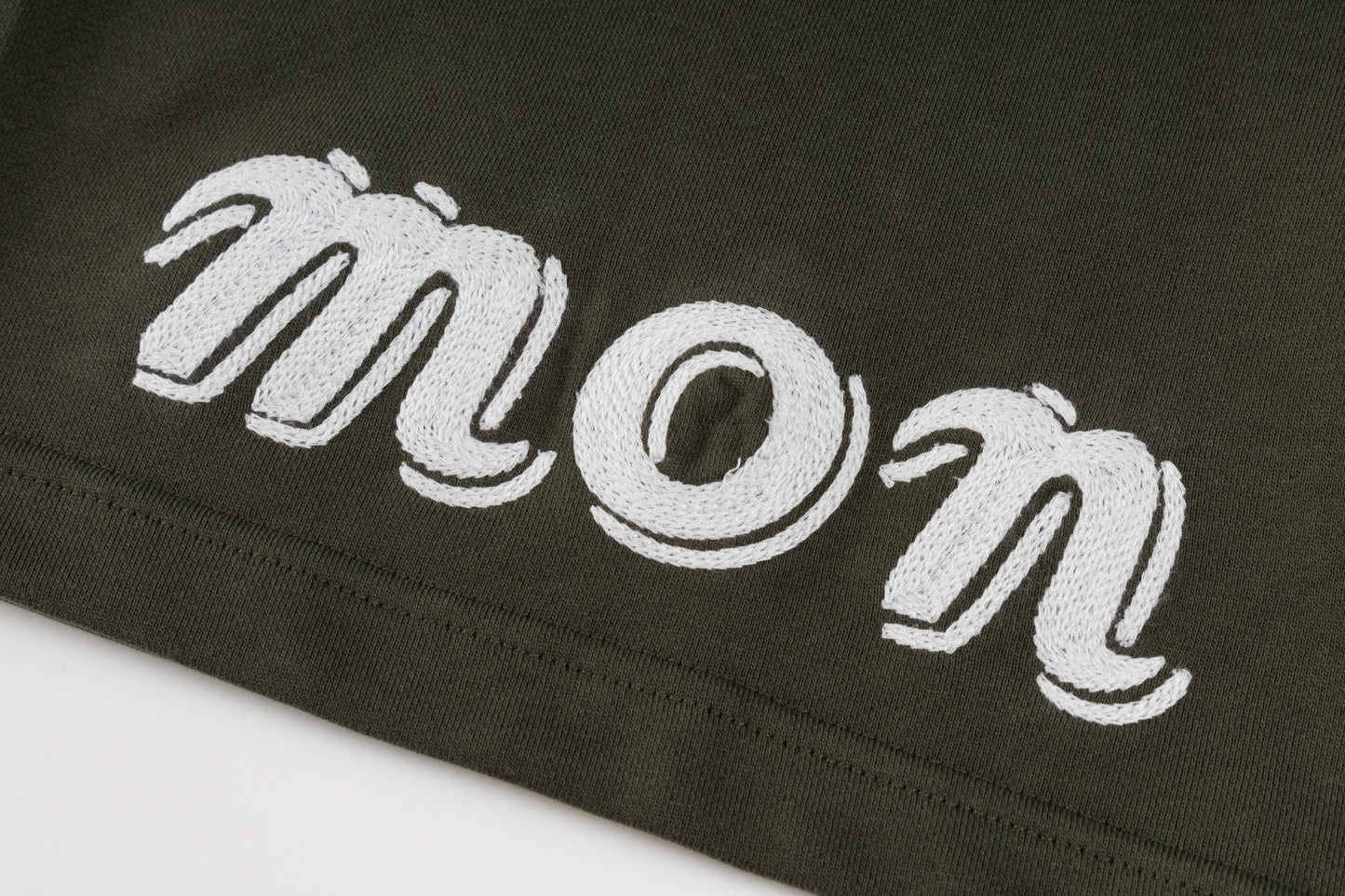 Monc 25ss embroidered short