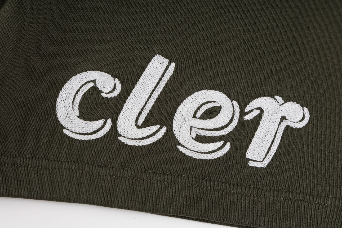Monc 25ss embroidered short