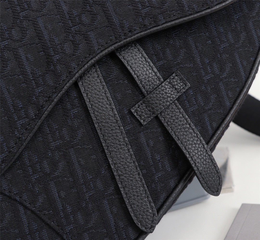 Dio  saddle oblique bag