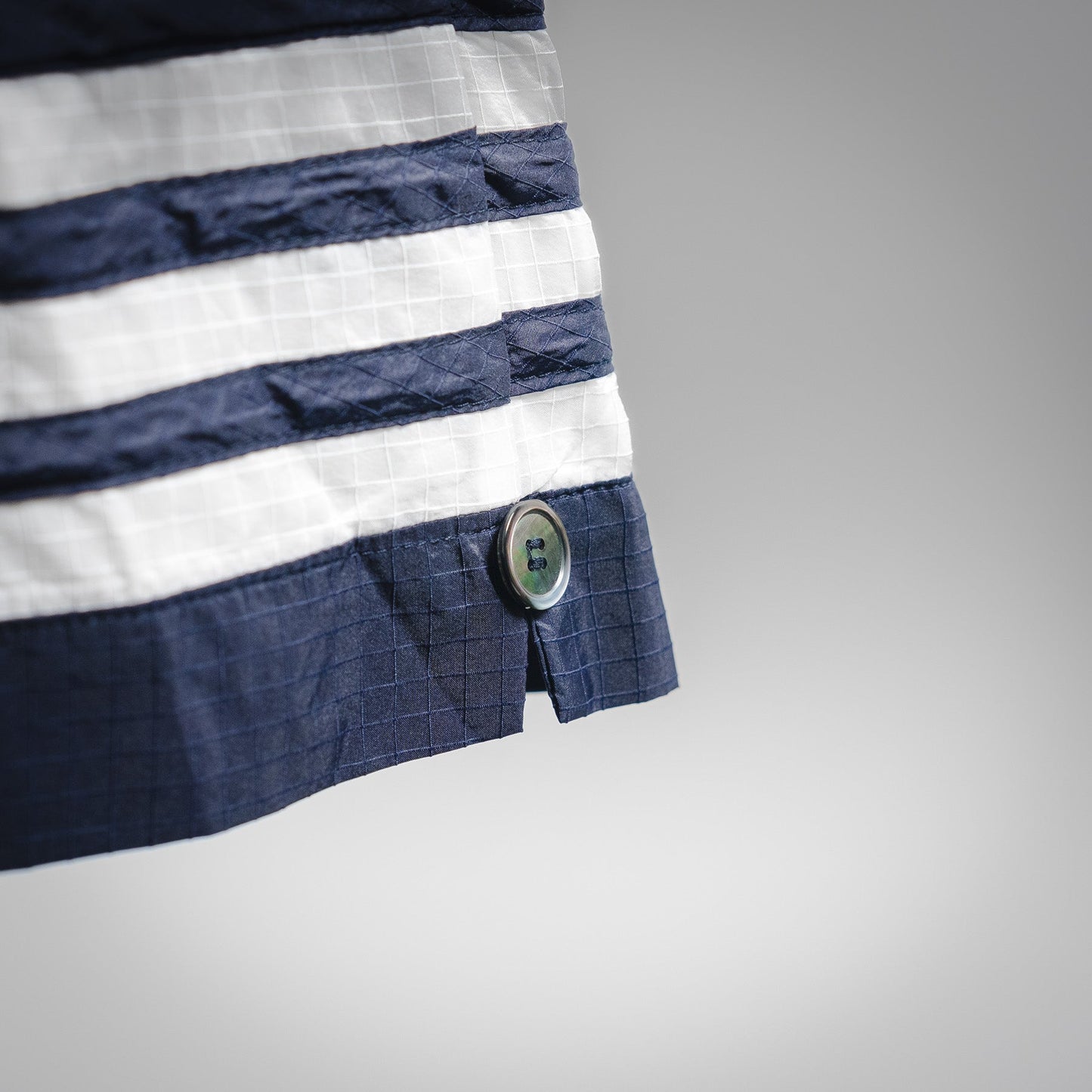 Thom 25ss short