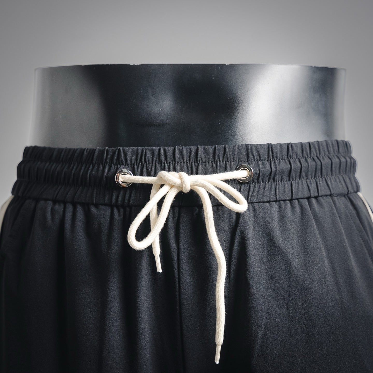 Moncl 25fw all-match pants