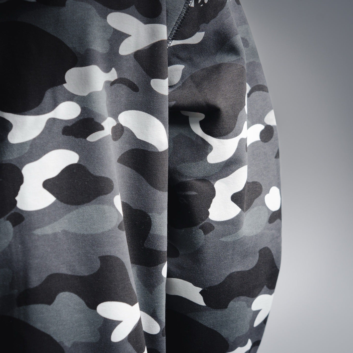 Bape 25fw all-match hoodie
