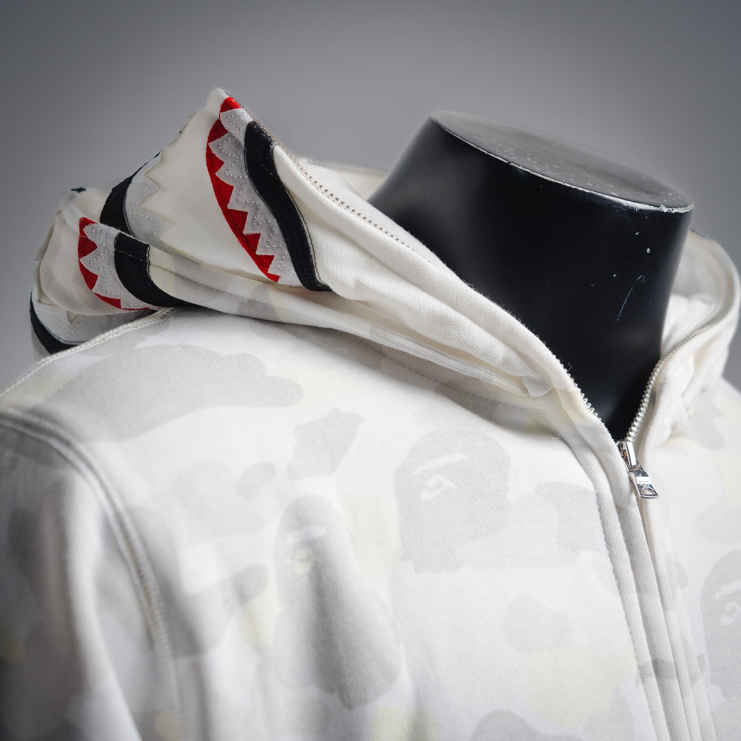 Bape 25fw all-match hoodie