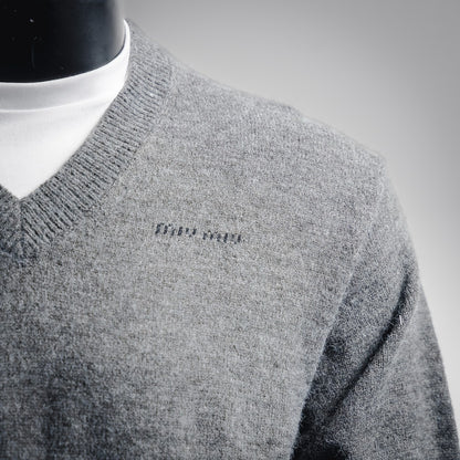 Miu 25fw all-match sweater