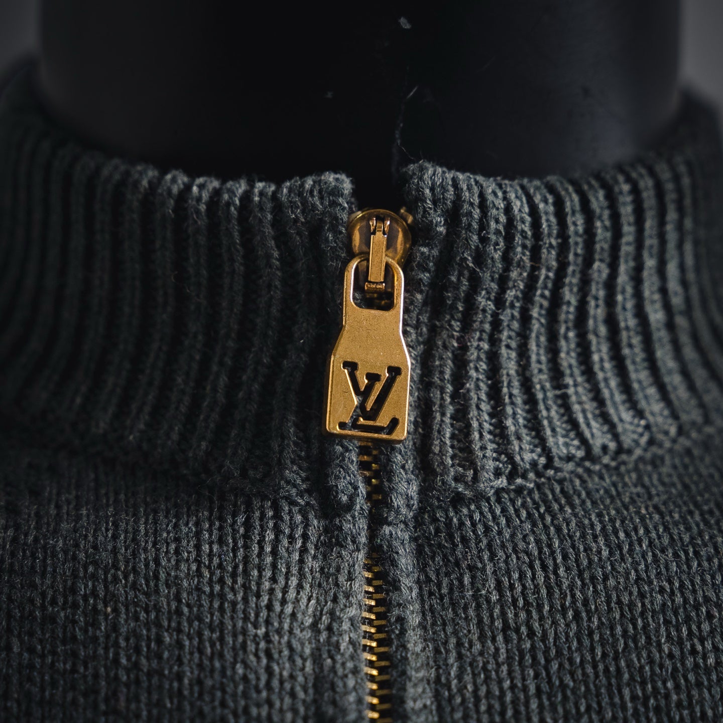 Louis 25fw embroidered sweater