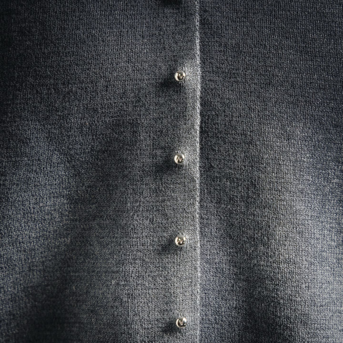 Loe 25fw rivet cardigan