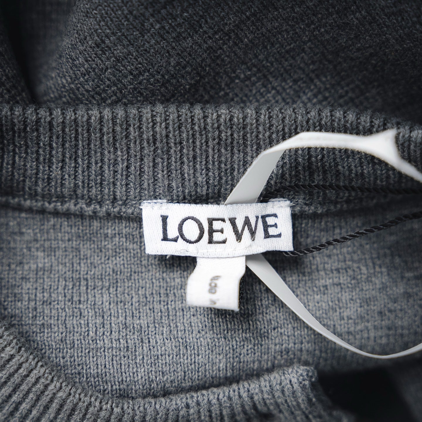 Loe 25fw rivet cardigan