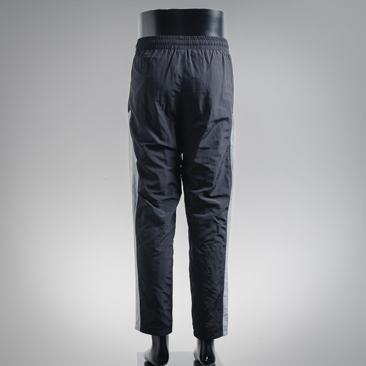 Balen 25fw embroidered pants