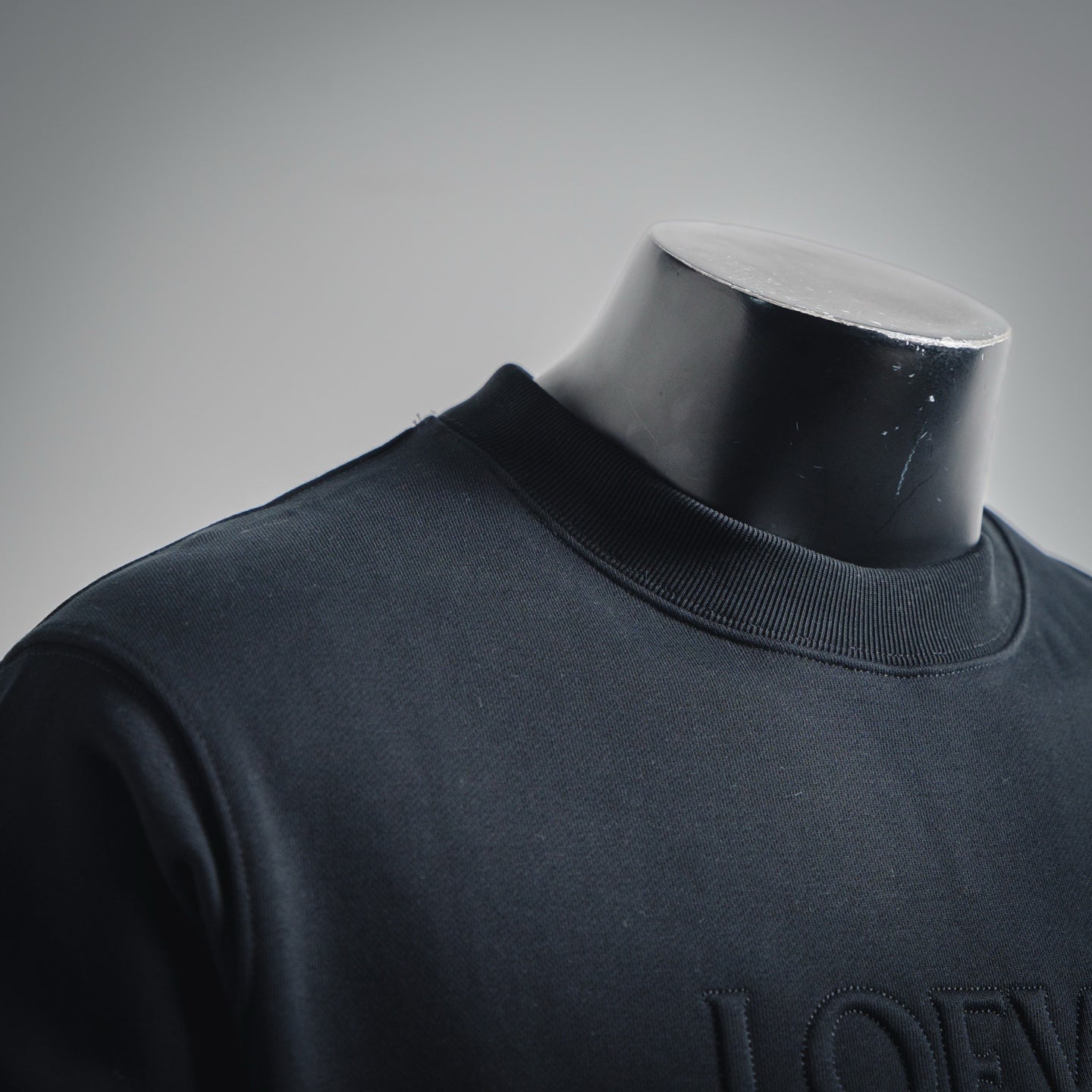 Loe 25fw embroidered hoodie