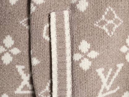 Louis 25fw cardigan sweater