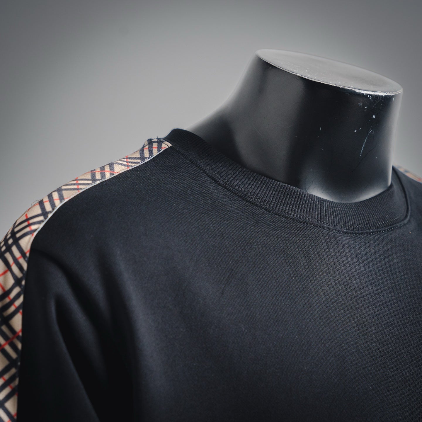 Burbery 25fw embroidered hoodie
