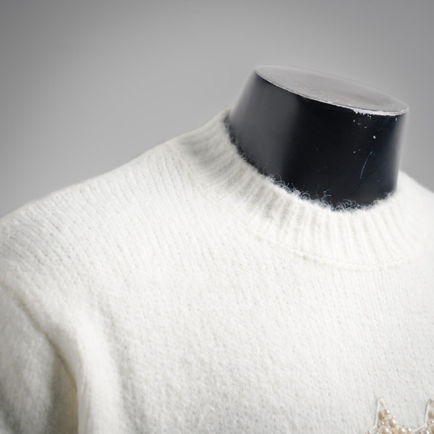 Louis 25fw embroidered sweater