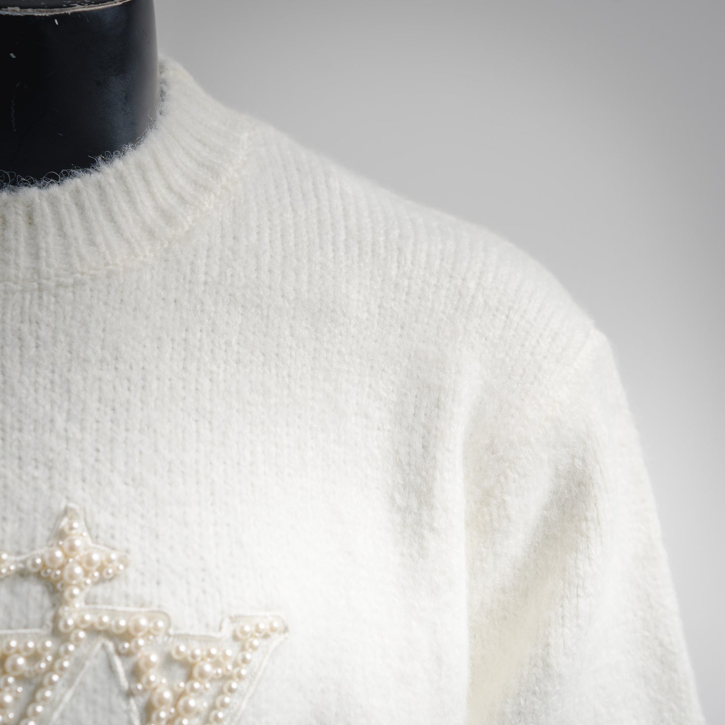 Louis 25fw embroidered sweater